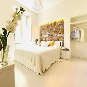 Apartment The Savoy, Rome